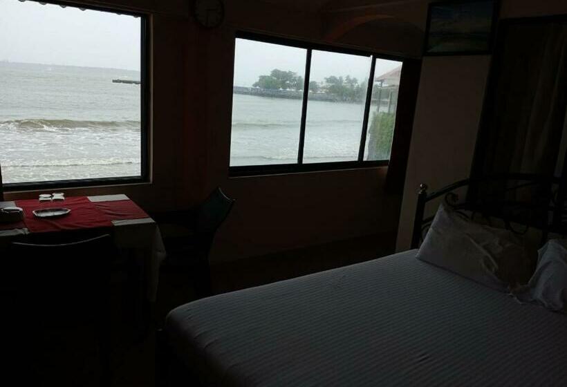 פנסיון Goan Delicacy Guest House