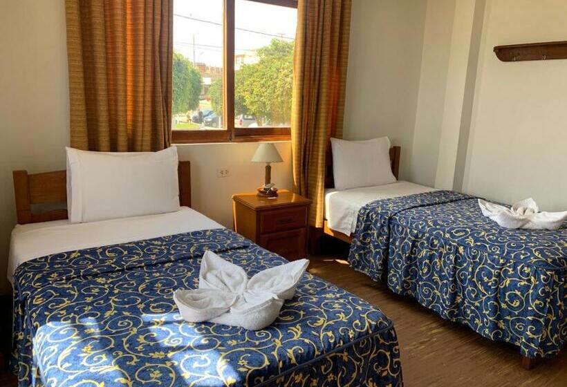 פנסיון Hostal El Amigo