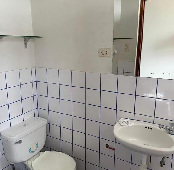 פנסיון Hostal El Amigo