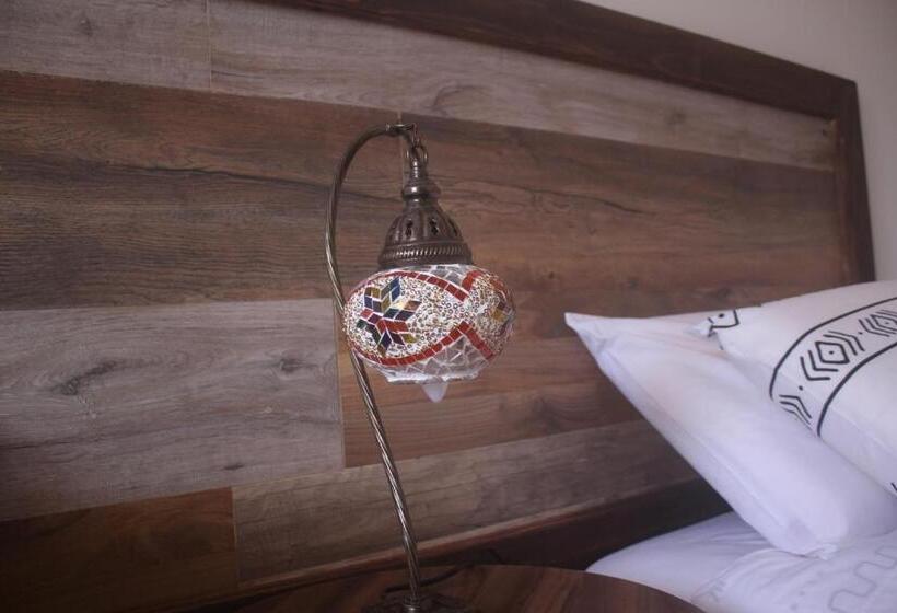 ペンション La Rukka Hostal Boutique