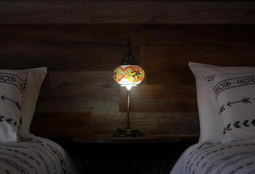 ペンション La Rukka Hostal Boutique