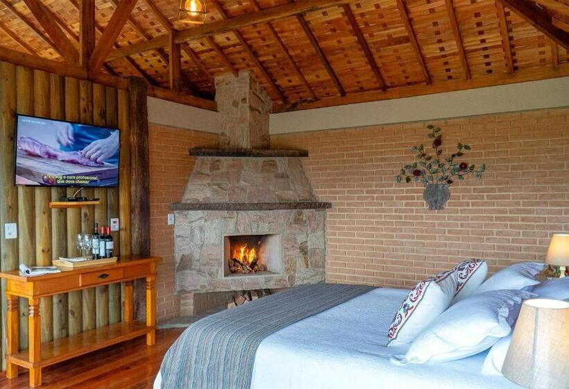 پانسیون Pousada Remorini