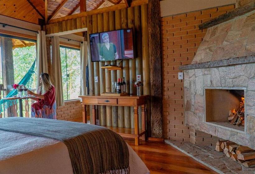 پانسیون Pousada Remorini