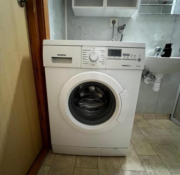 펜션 Privat Rom I Leilighet