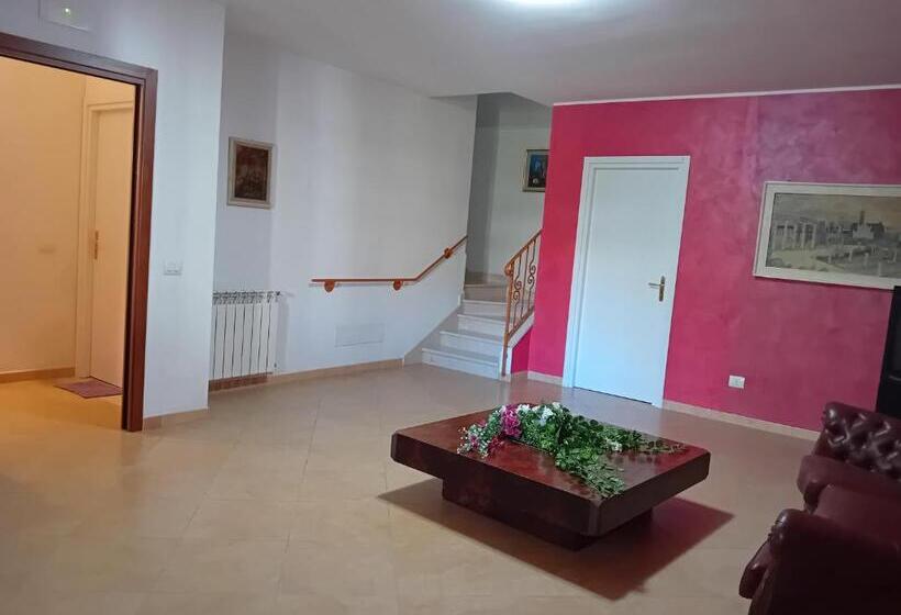 بنسيون Villa Levante