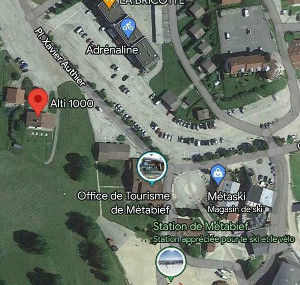 Place Royale Pour 10 à 12 Personnes à 30 Mèt Des Pistes De Ski Et Vtt