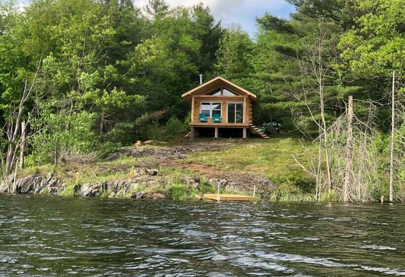 Romantic Log Cabin On Elkwoods Lake