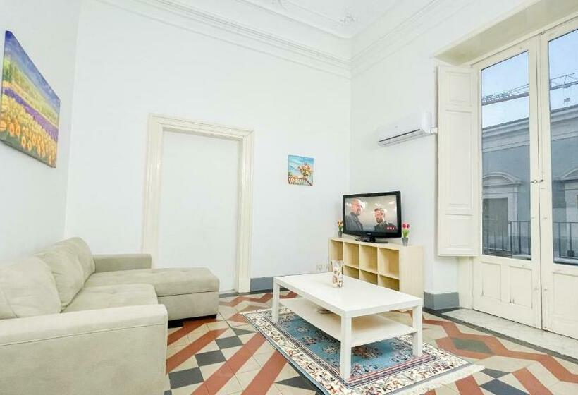 San Giuliano S Street Holiday Home