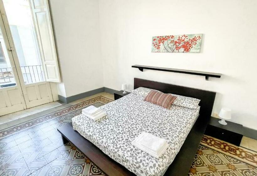 San Giuliano S Street Holiday Home