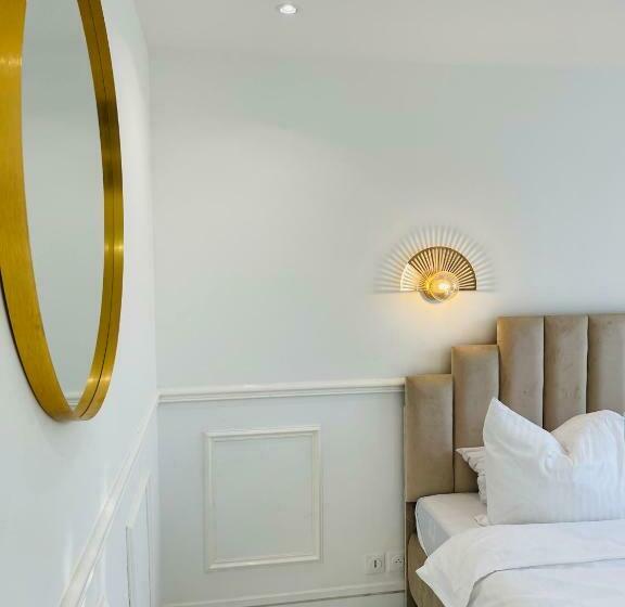 T2 Cocooning à 5minutes De La Gare Du Raincy