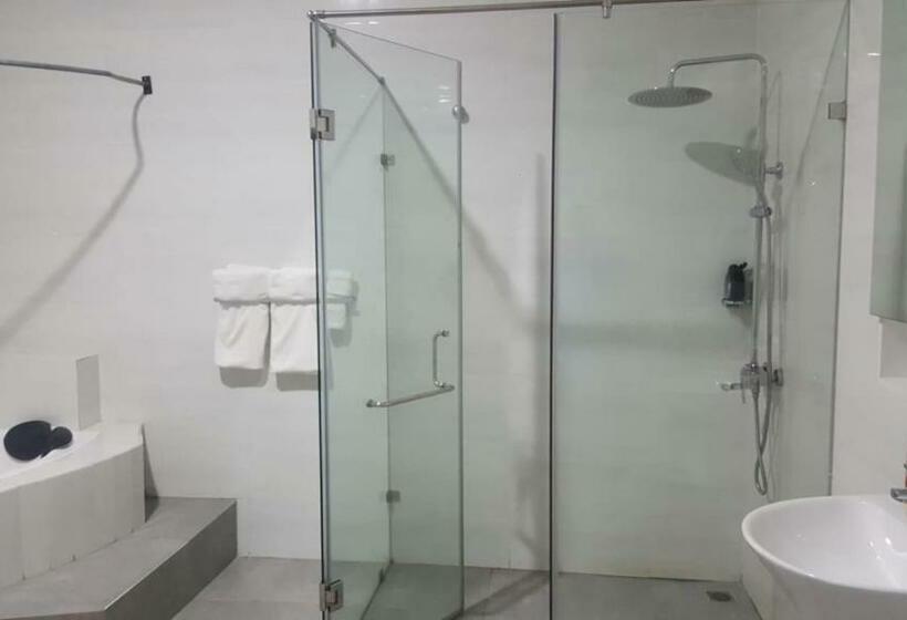 The Winford Boutique Hotel Airport