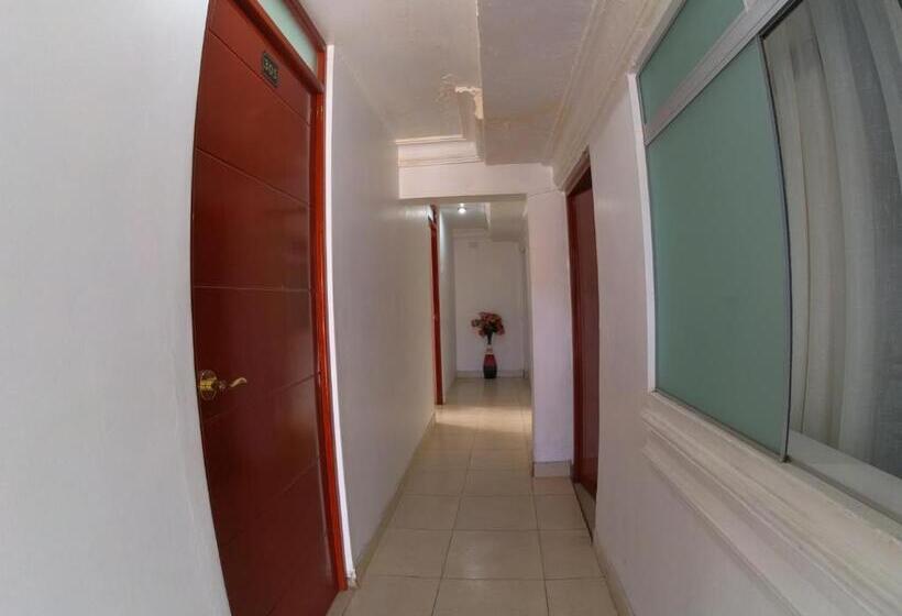 ユースホステル Hospedaje Bellido