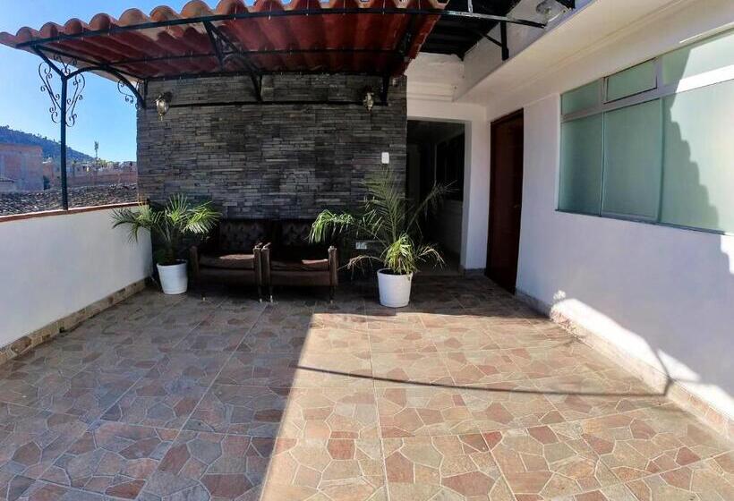 ユースホステル Hospedaje Bellido