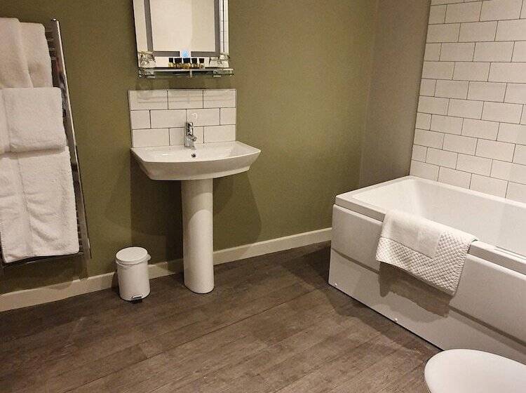 ユースホステル The Coach And Horses