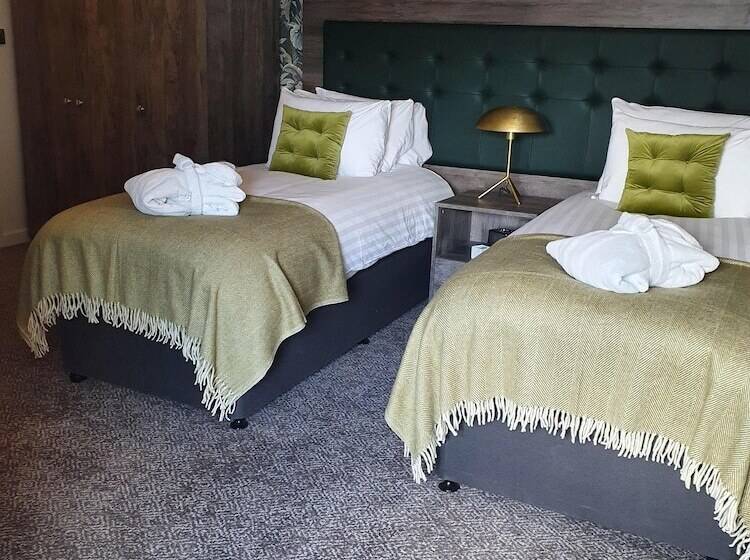 ユースホステル The Coach And Horses