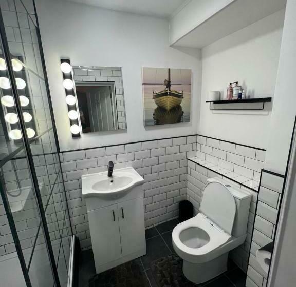 Amani Apartments   Glasgow City Centre