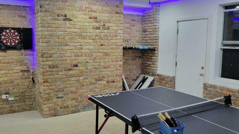 Beautiful Family Home Near Airport, I 10, Shopping