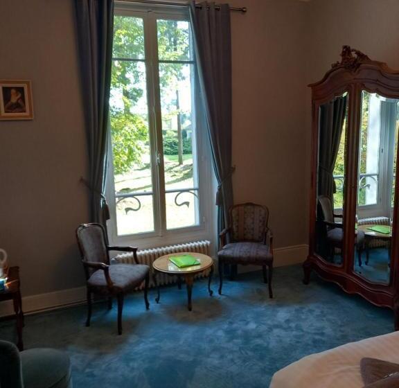 צימר Chateau Maleplane