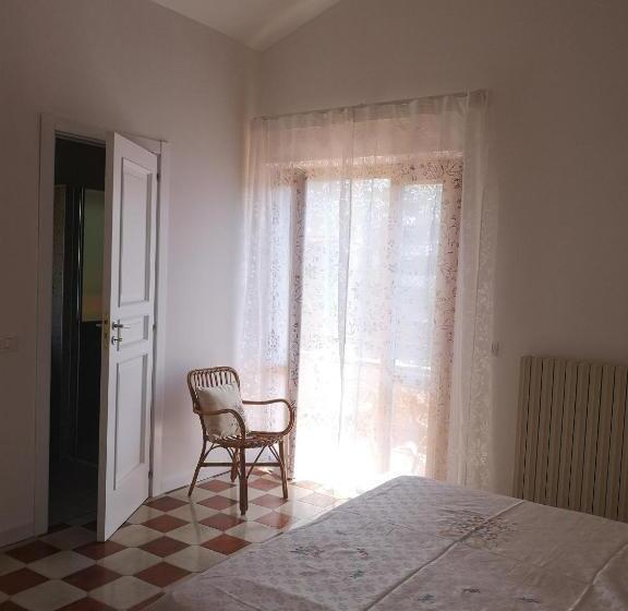 مبيت وإفطار Il Porticato   Affittacamere