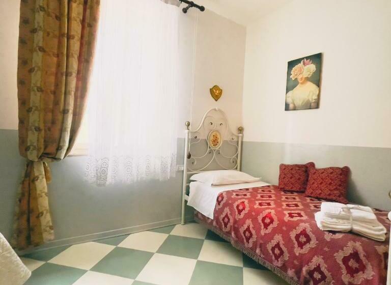 مبيت وإفطار Mapepa Village Apartments