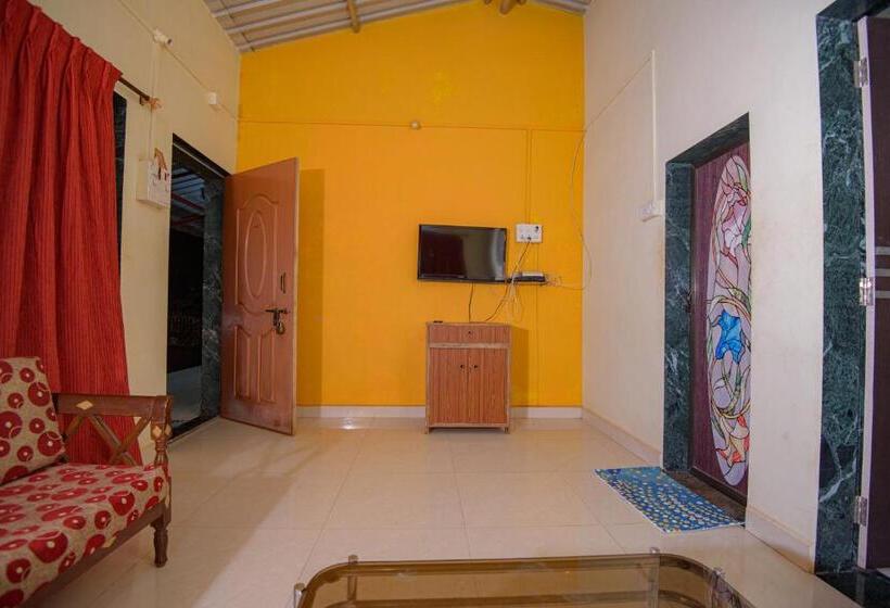 ベッドアンドブレックファースト Prajakta Rest House