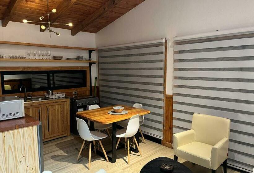 Cabaña En Sector Aquelarre, Lago Vichuquén