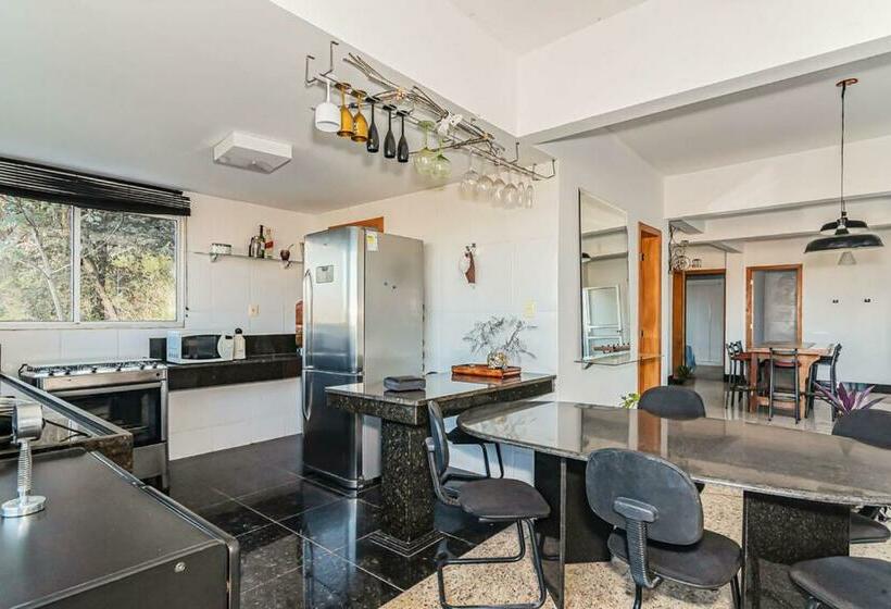 Casa Espetacular Com Churrasq Em Pampulha Mg