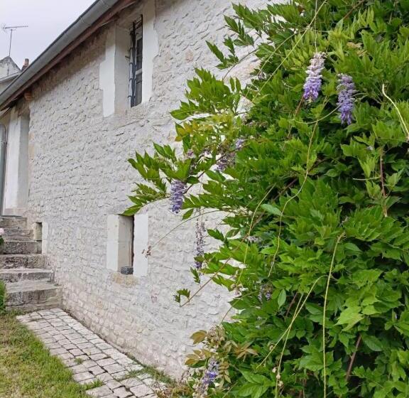 Charming Little House For 2 People