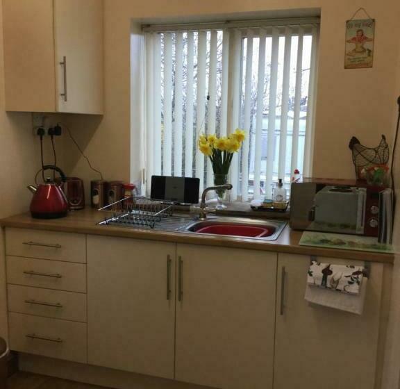 Cosy Rural Cottage Peak District, Pets Welcome