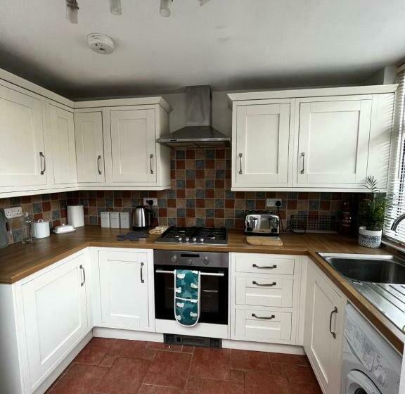 Feather And Twigs Cottage, Croston