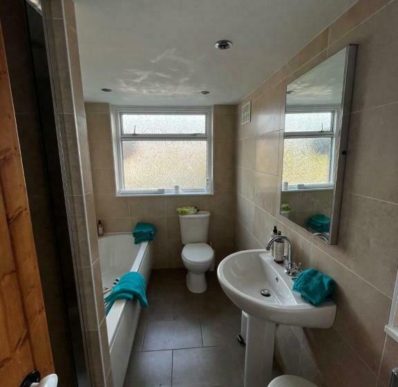 Feather And Twigs Cottage, Croston