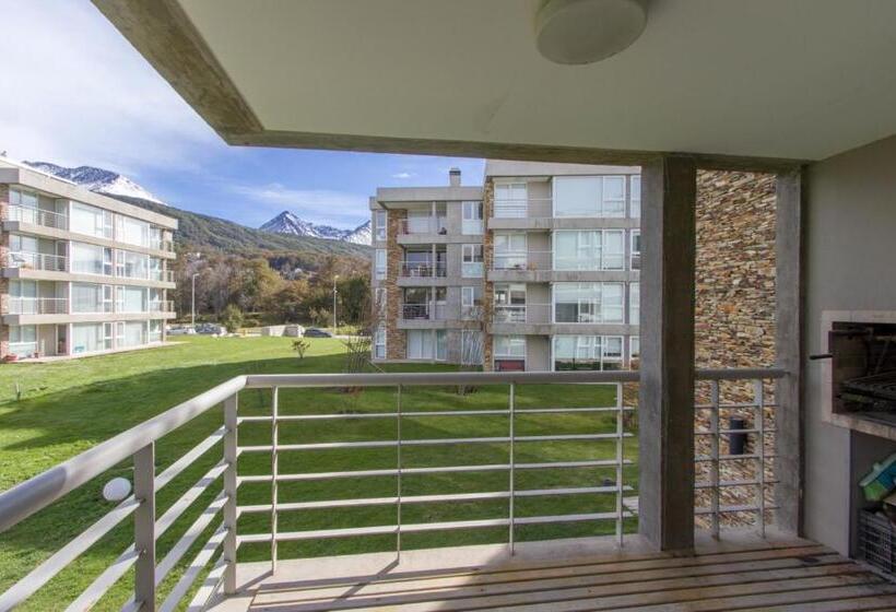 Gray Fox Apartments Pipo