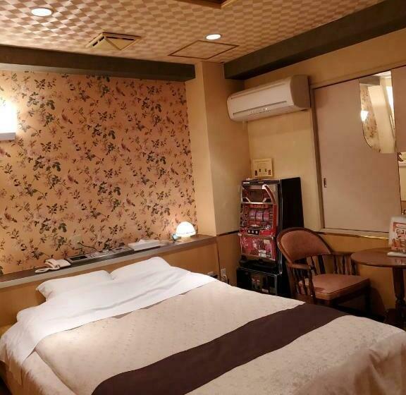 בית מלון כפרי 愛花夢長岡adultonly