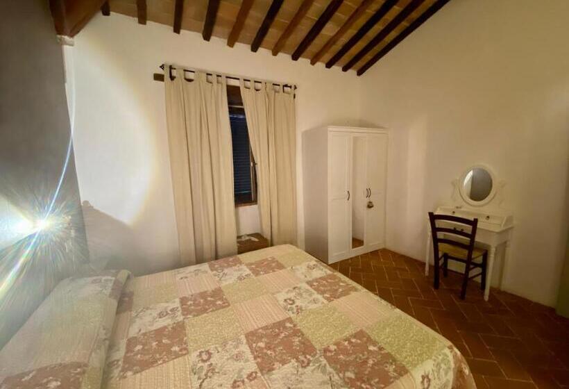 فندق Agriturismo Podere Casella