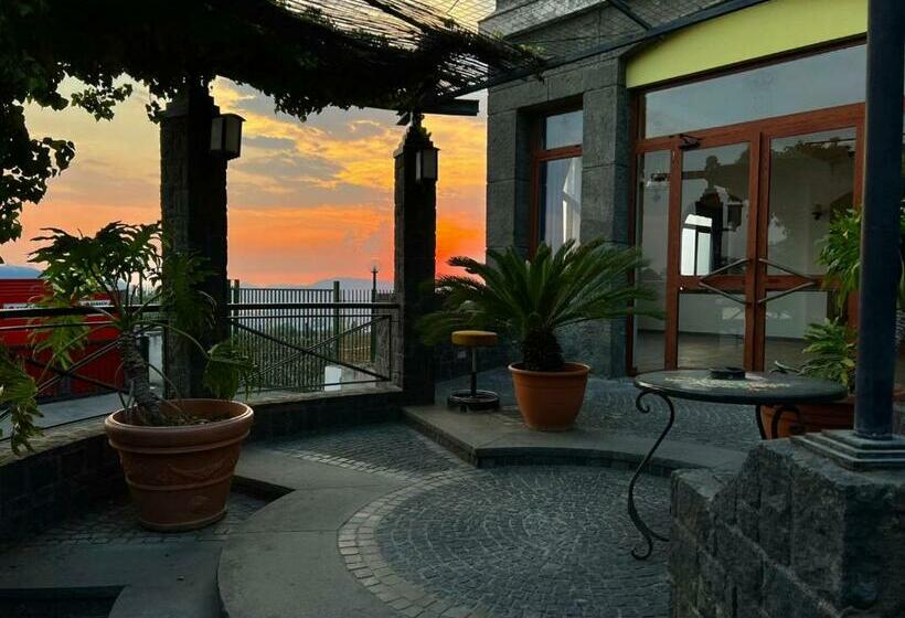 בית מלון כפרי Belvedere