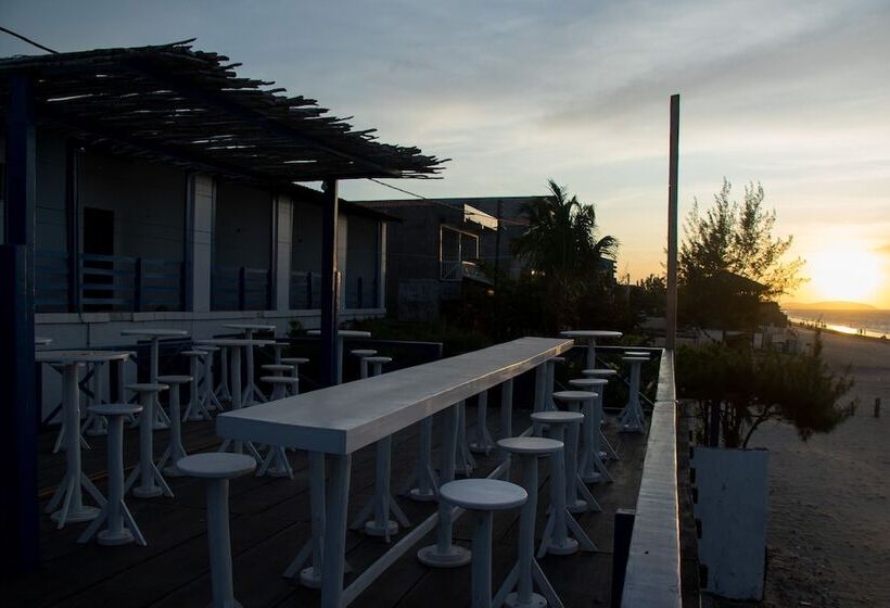 בית מלון כפרי Sunshine Kite Inn