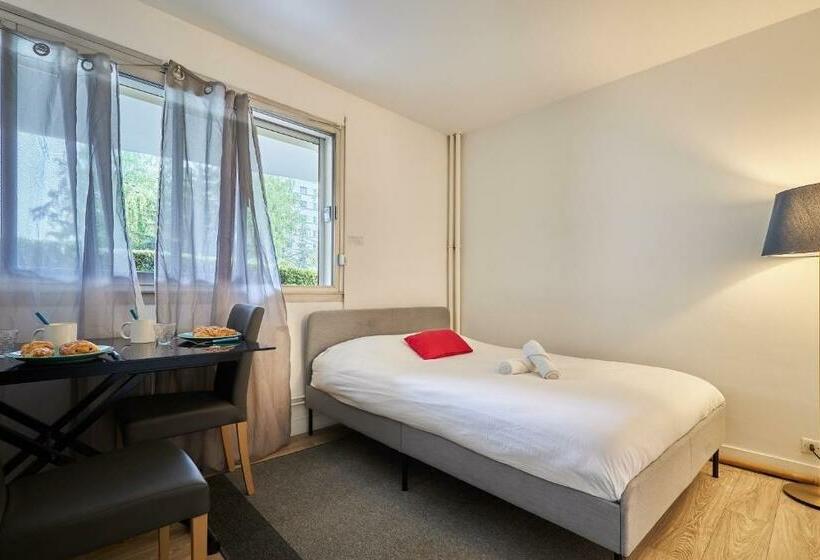 Le Marquis   T1   5 Mins De La Cathédrale