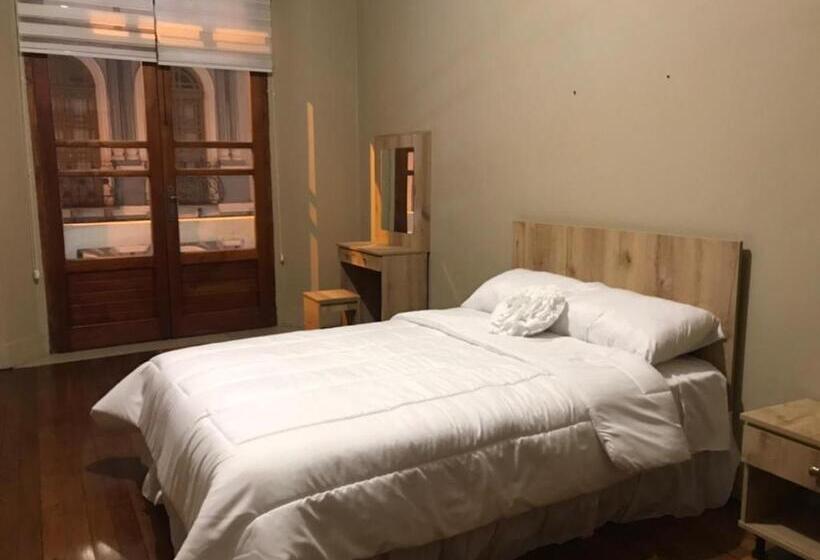 بنسيون Casa Aida Luz