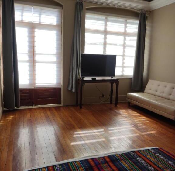 بنسيون Casa Aida Luz