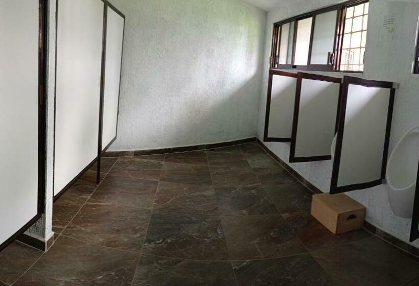 بنسيون Finca Marix, Villa Del Carbón