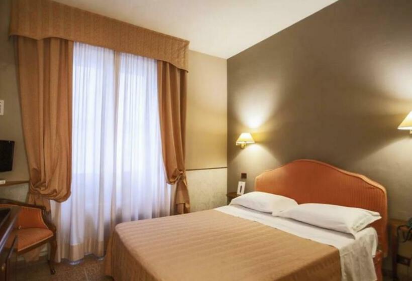 ペンション Le Camere Di Aisa