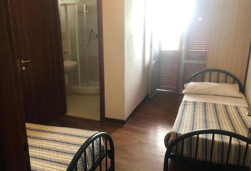 ペンション Le Camere Di Aisa