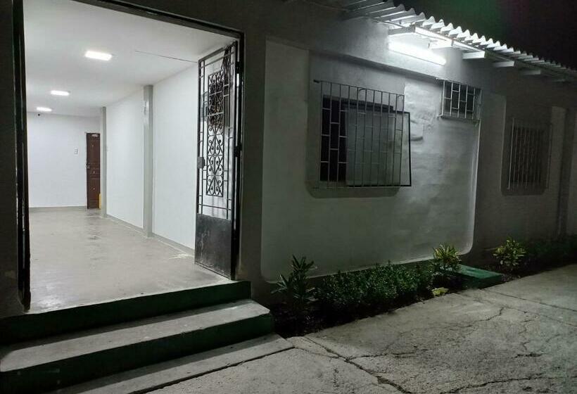 پانسیون Habitación Suite Sencilla Playas