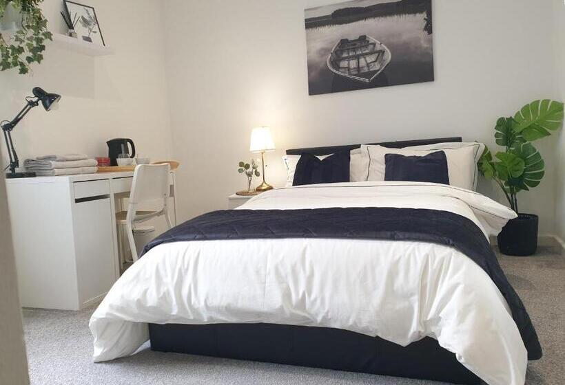 بنسيون Tropicana House