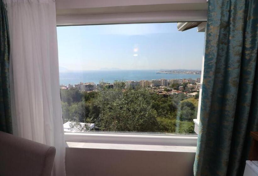 پانسیون Vila Elarad