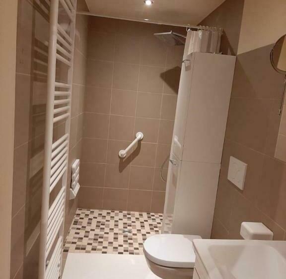 Schöne Ferienwohnung Mit Balkon Und Garten