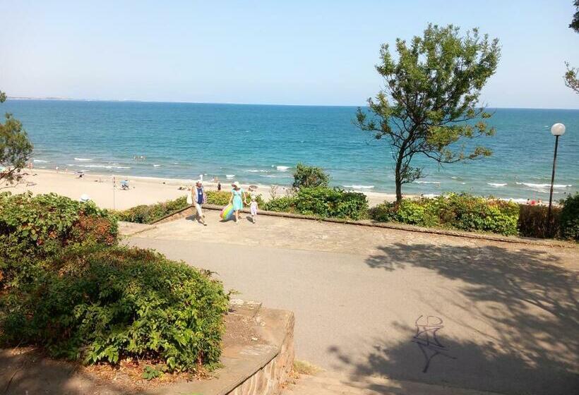 Sea Central Apartment Burgas