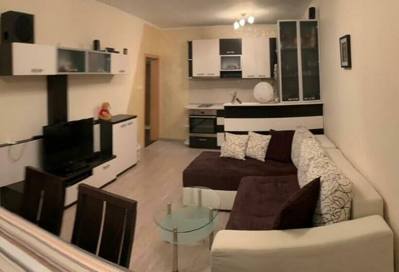 Sea Garden Apartment In Burgas