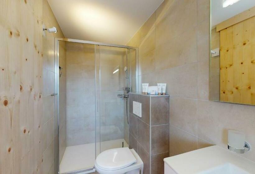 Teddy S View & Quiet Chalet 6 Pers