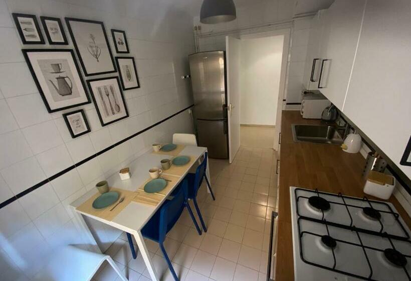 Topitos Apartment Casc Antic